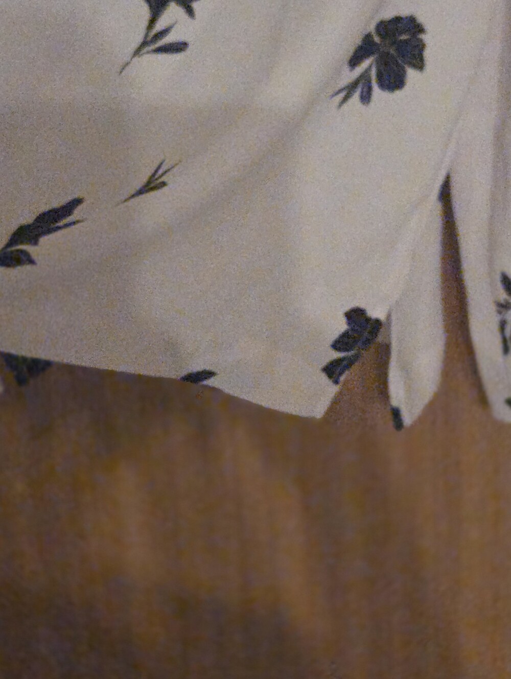 Vince Camuto Pale Pink Blouse with Black Floral Print - Picture 6 of 7